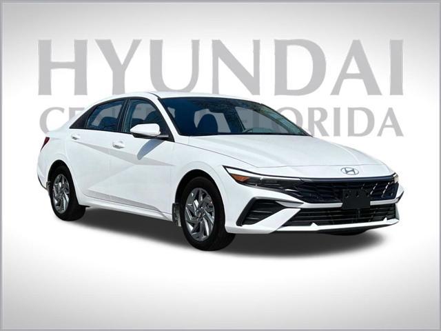 new 2025 Hyundai Elantra HEV car, priced at $26,365