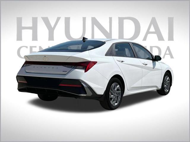 new 2025 Hyundai Elantra HEV car, priced at $26,365