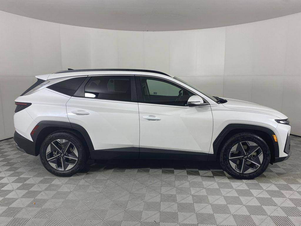 new 2025 Hyundai Tucson car, priced at $32,947