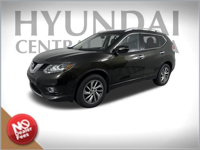 used 2014 Nissan Rogue car, priced at $10,999