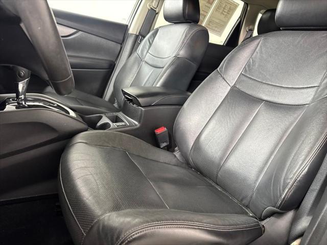 used 2014 Nissan Rogue car, priced at $10,999