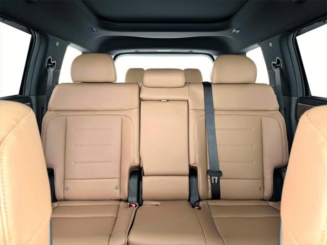 new 2025 Hyundai Santa Fe car, priced at $45,000