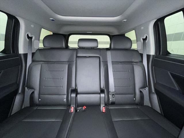 new 2024 Hyundai Santa Fe car, priced at $43,506
