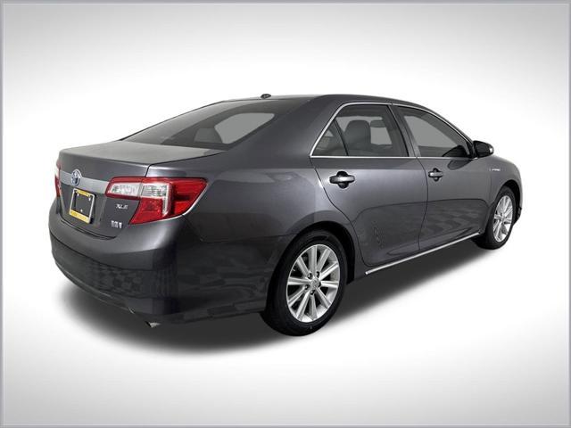 used 2014 Toyota Camry Hybrid car, priced at $13,800