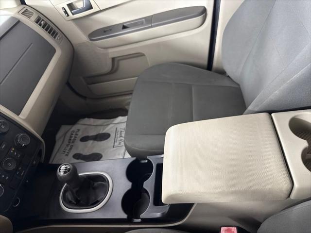 used 2009 Ford Escape car, priced at $5,500