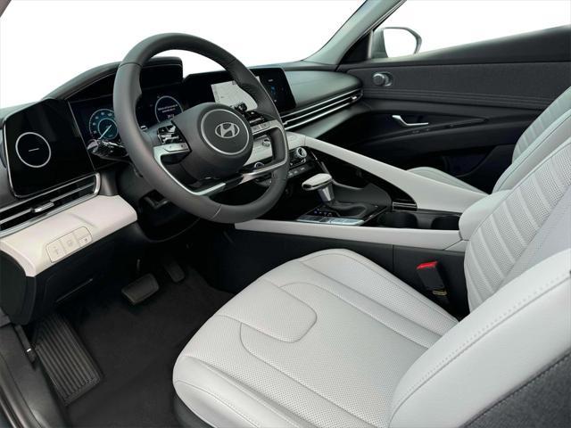 new 2025 Hyundai Elantra car, priced at $30,084