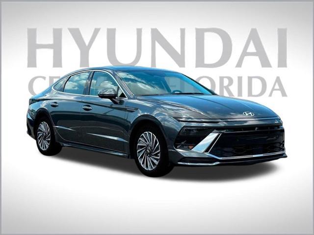 new 2025 Hyundai Sonata Hybrid car, priced at $38,064