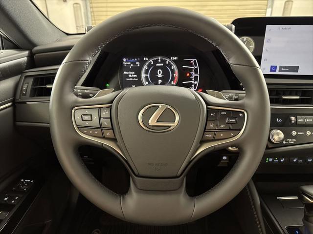 used 2025 Lexus ES 350 car, priced at $42,500