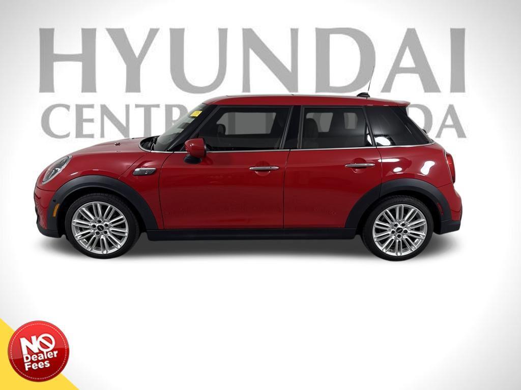 used 2024 MINI Hardtop car, priced at $26,900