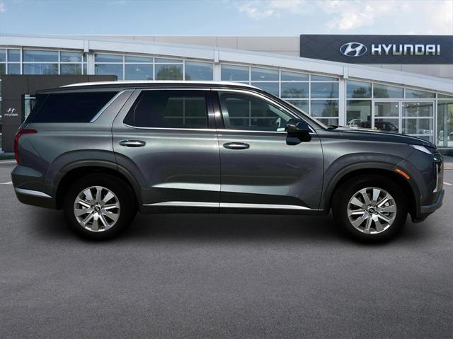 new 2024 Hyundai Palisade car, priced at $43,018