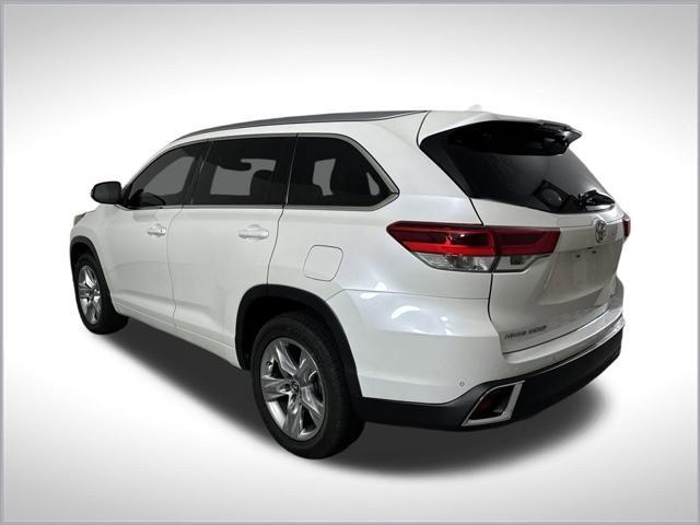 used 2018 Toyota Highlander car, priced at $27,400