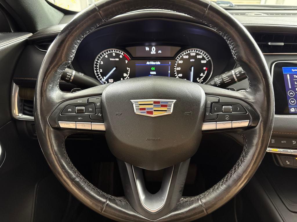 used 2021 Cadillac XT4 car, priced at $22,748