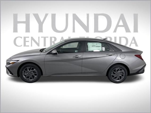 new 2025 Hyundai Elantra car, priced at $22,806