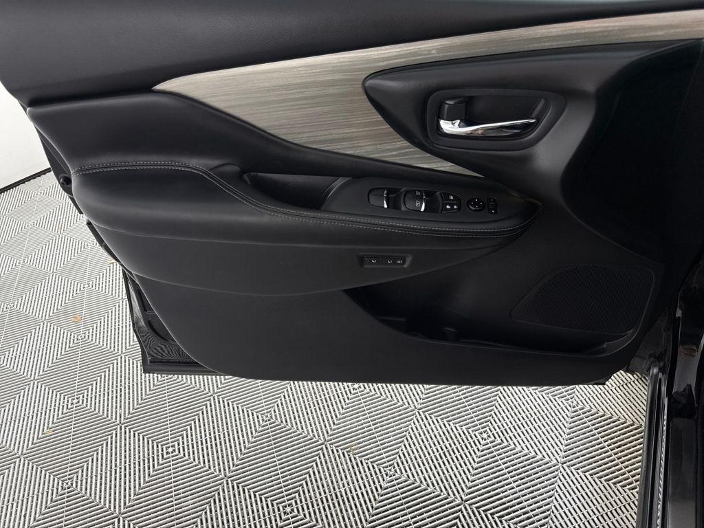 used 2015 Nissan Murano car, priced at $13,900