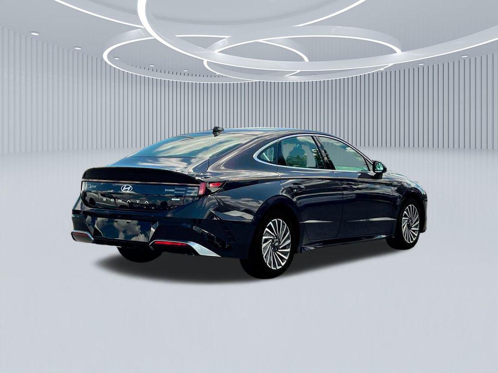 new 2025 Hyundai Sonata Hybrid car, priced at $29,315