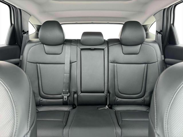 new 2025 Hyundai TUCSON Hybrid car, priced at $42,083