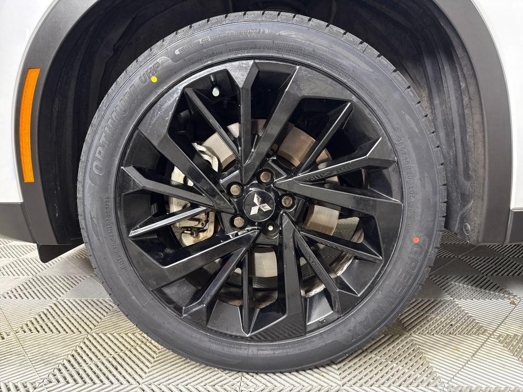 used 2023 Mitsubishi Outlander car, priced at $21,150