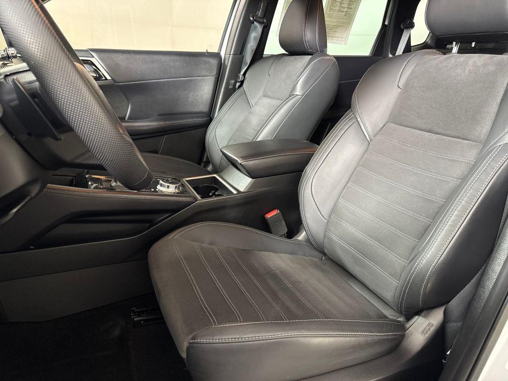 used 2023 Mitsubishi Outlander car, priced at $21,150