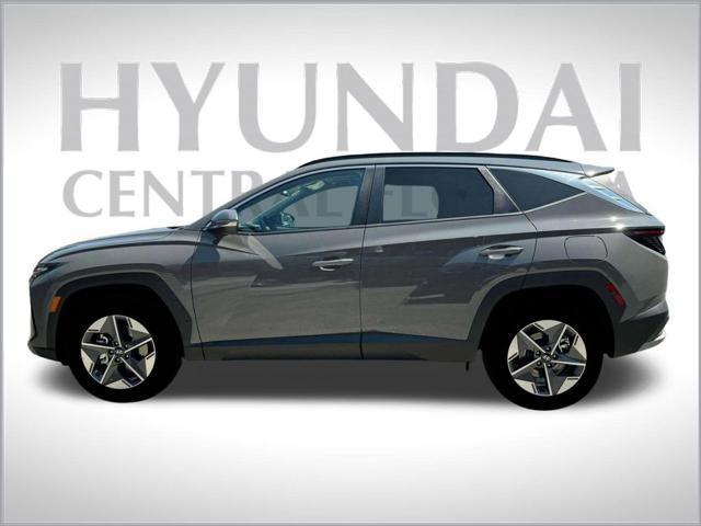new 2025 Hyundai Tucson car, priced at $32,414