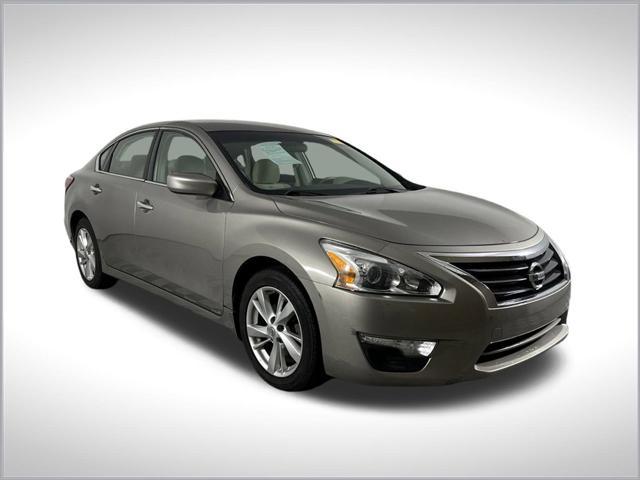 used 2013 Nissan Altima car, priced at $9,750