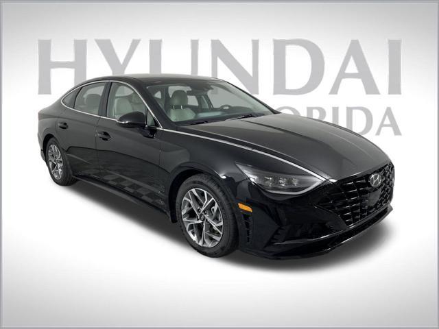 new 2025 Hyundai Venue car, priced at $21,800