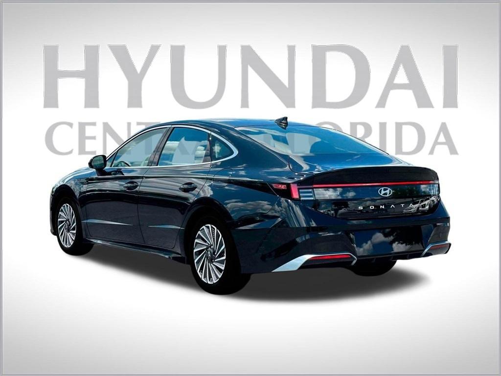 new 2024 Hyundai Sonata Hybrid car, priced at $28,769