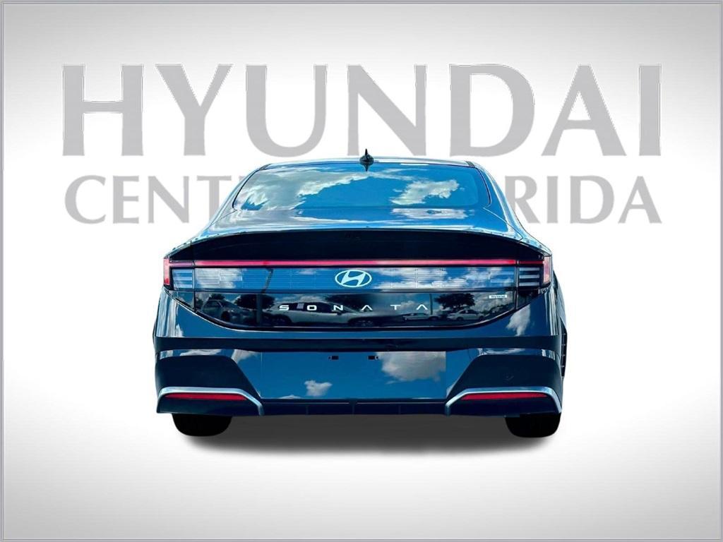 new 2024 Hyundai Sonata Hybrid car, priced at $28,769