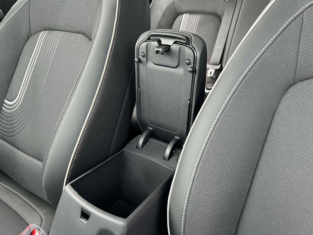 new 2025 Hyundai Venue car, priced at $24,661