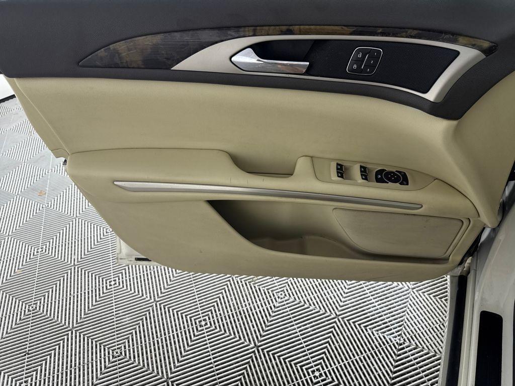 used 2013 Lincoln MKZ car, priced at $7,999