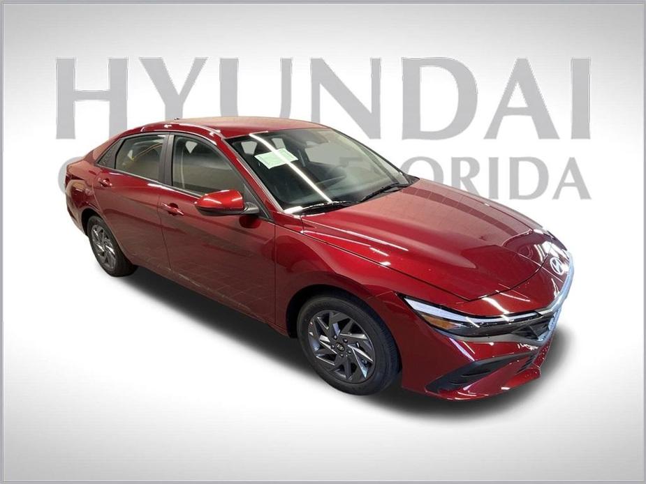 new 2024 Hyundai Elantra car, priced at $23,539