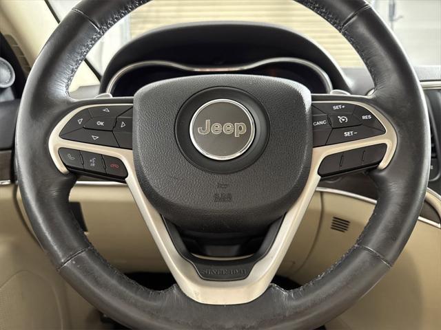 used 2015 Jeep Grand Cherokee car, priced at $15,500