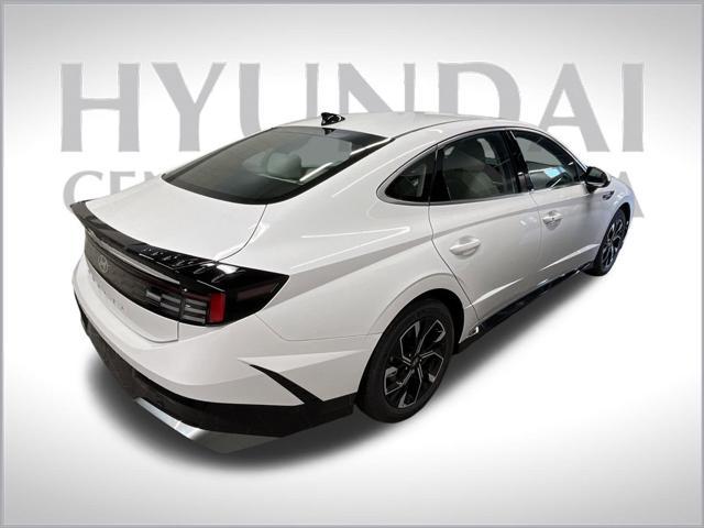 new 2024 Hyundai Sonata car, priced at $26,730