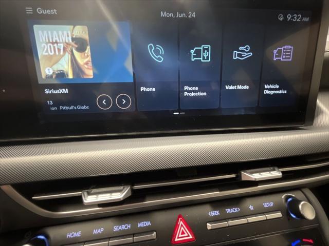 new 2024 Hyundai Sonata car, priced at $27,057