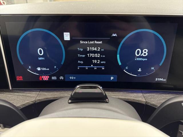 used 2024 Hyundai Santa Fe car, priced at $36,500