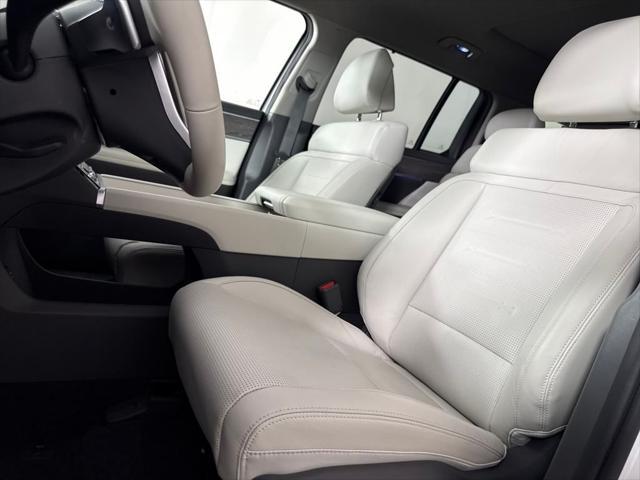 used 2024 Hyundai Santa Fe car, priced at $36,500