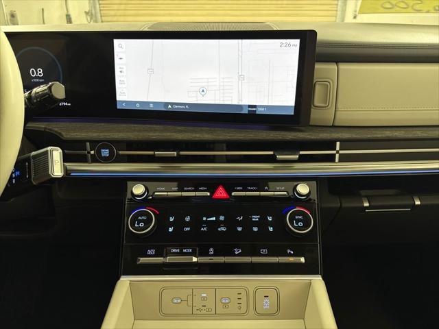 used 2024 Hyundai Santa Fe car, priced at $36,500