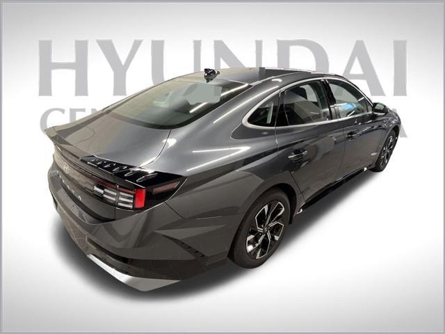 new 2024 Hyundai Sonata car, priced at $26,500