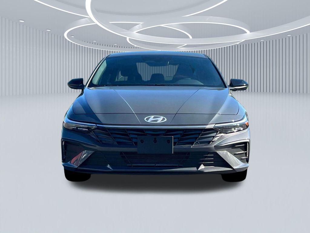 new 2025 Hyundai Elantra car, priced at $22,619