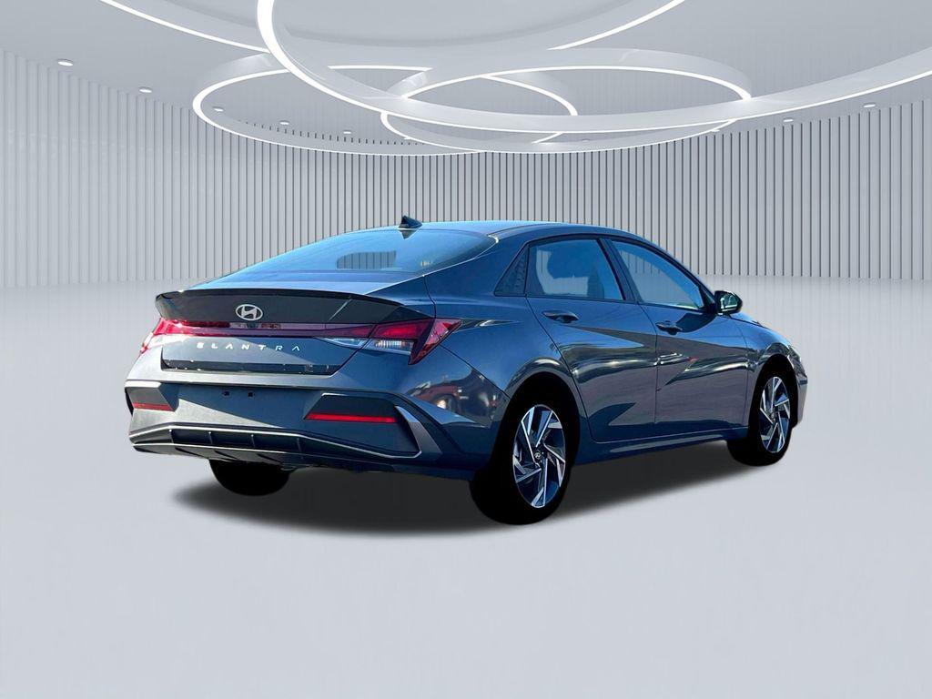 new 2025 Hyundai Elantra car, priced at $22,619
