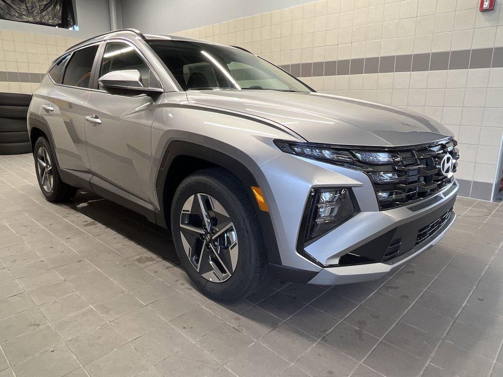 new 2025 Hyundai Tucson car, priced at $32,532