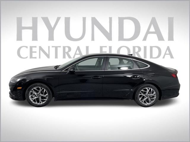 new 2024 Hyundai Venue car, priced at $24,206