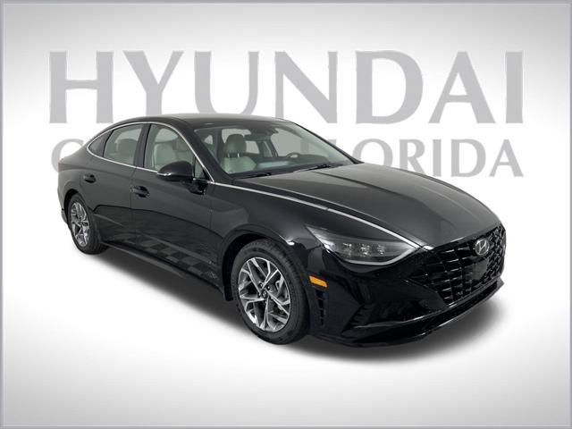 new 2024 Hyundai Venue car, priced at $24,206