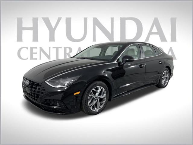 new 2024 Hyundai Venue car, priced at $24,206