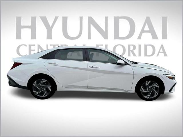 new 2025 Hyundai Elantra car, priced at $26,009