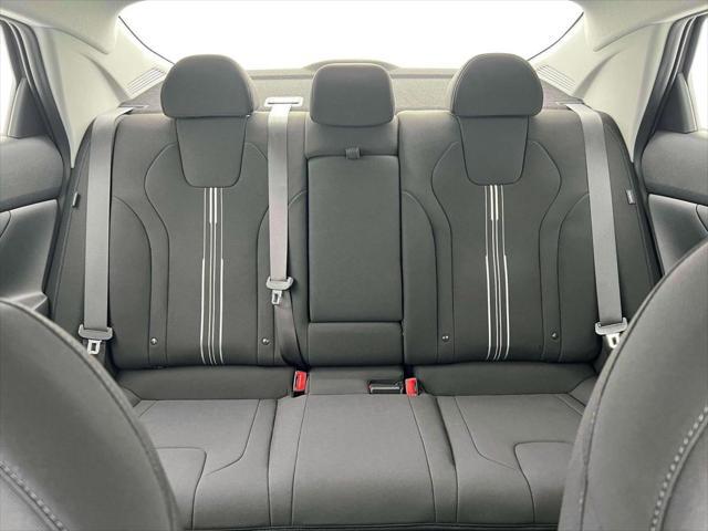 new 2025 Hyundai Elantra car, priced at $25,904