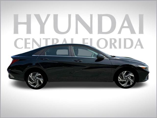 new 2025 Hyundai Elantra car, priced at $26,244