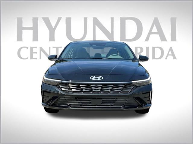 new 2025 Hyundai Elantra car, priced at $26,244