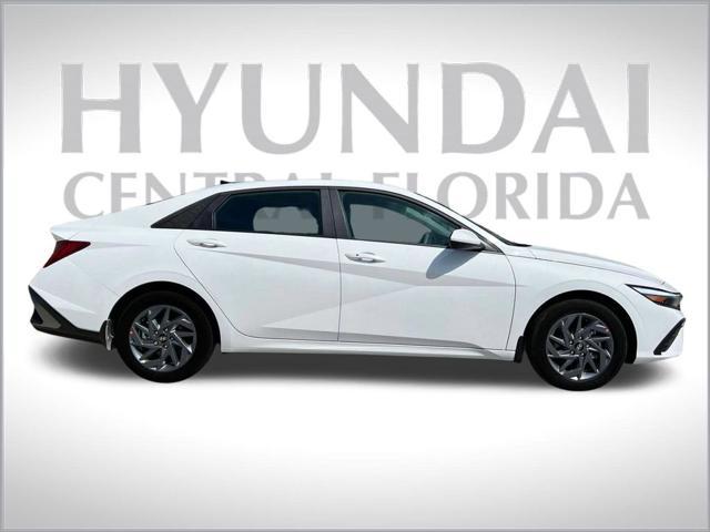 new 2025 Hyundai ELANTRA HEV car, priced at $25,560