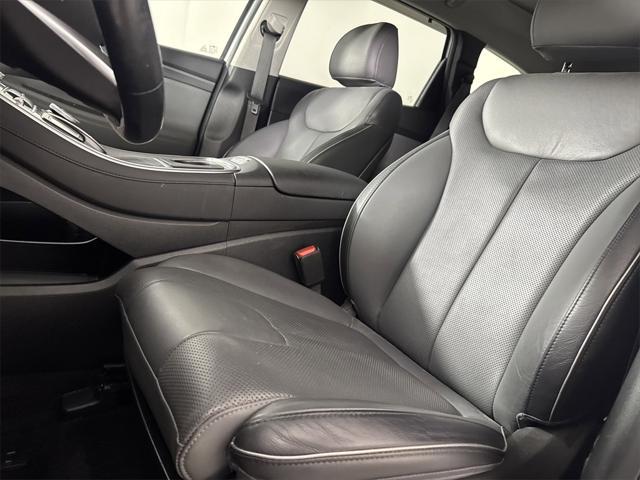 used 2022 Hyundai Santa Fe car, priced at $25,500