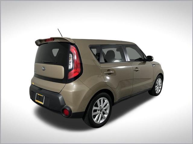 used 2015 Kia Soul car, priced at $6,700